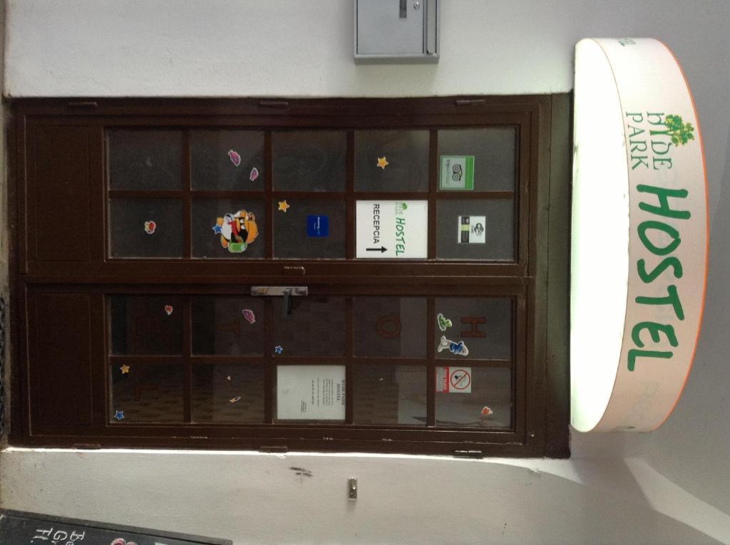 Hyde Park Hostel Bratislava Luaran gambar